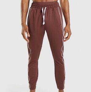 Men's Gymshark Recess Joggers Cherry Brown White Stripe Medium Athletic Pants